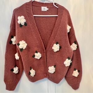 Cute Cardigan-Luna & Ivy Chunky 3D Flower Knit Pink Cardigan size Small